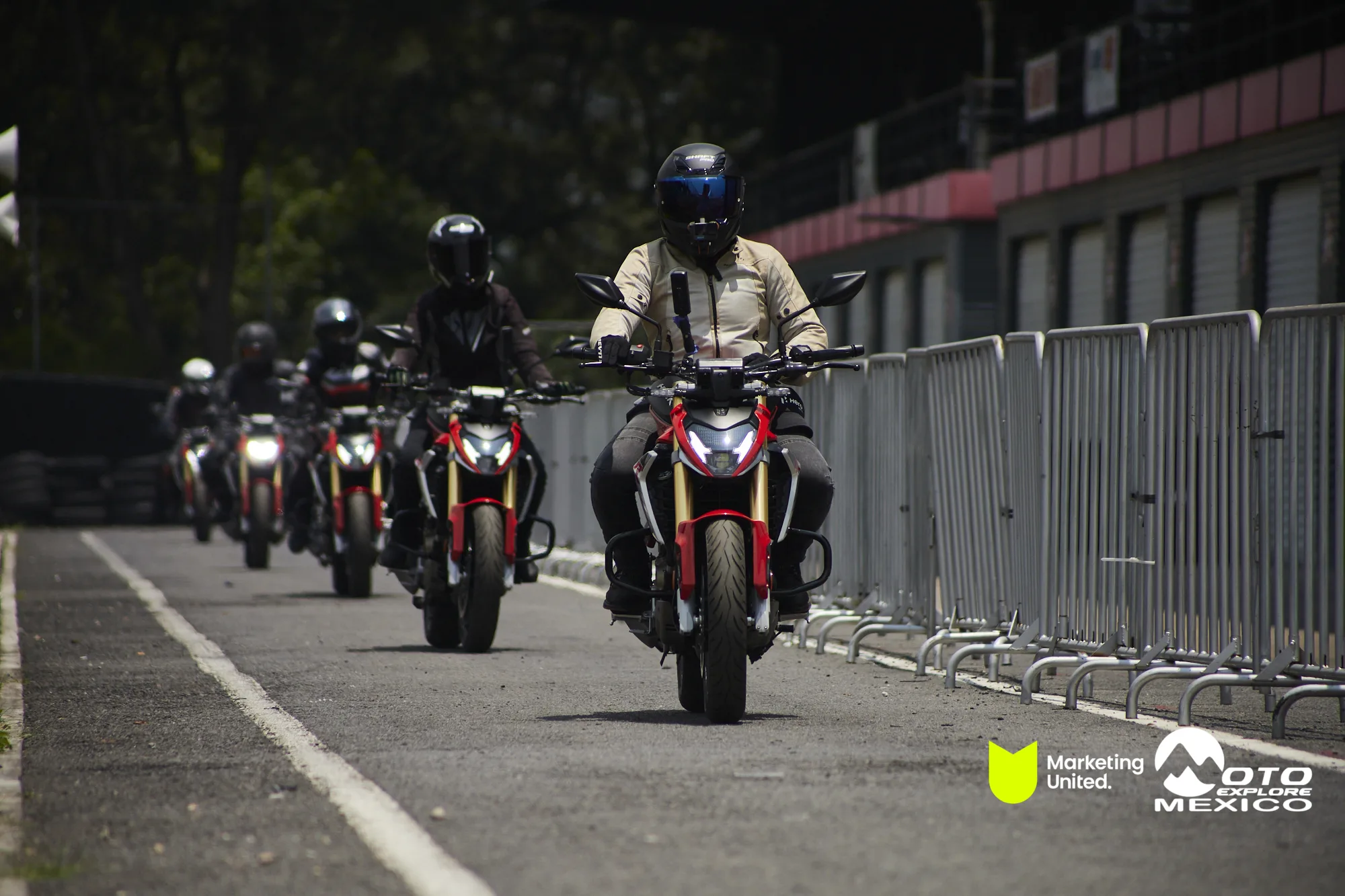 HUNK TRACKDAY 454